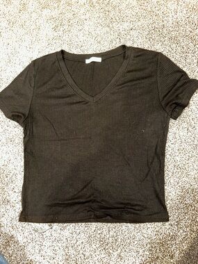 Ribbed black cropped tee